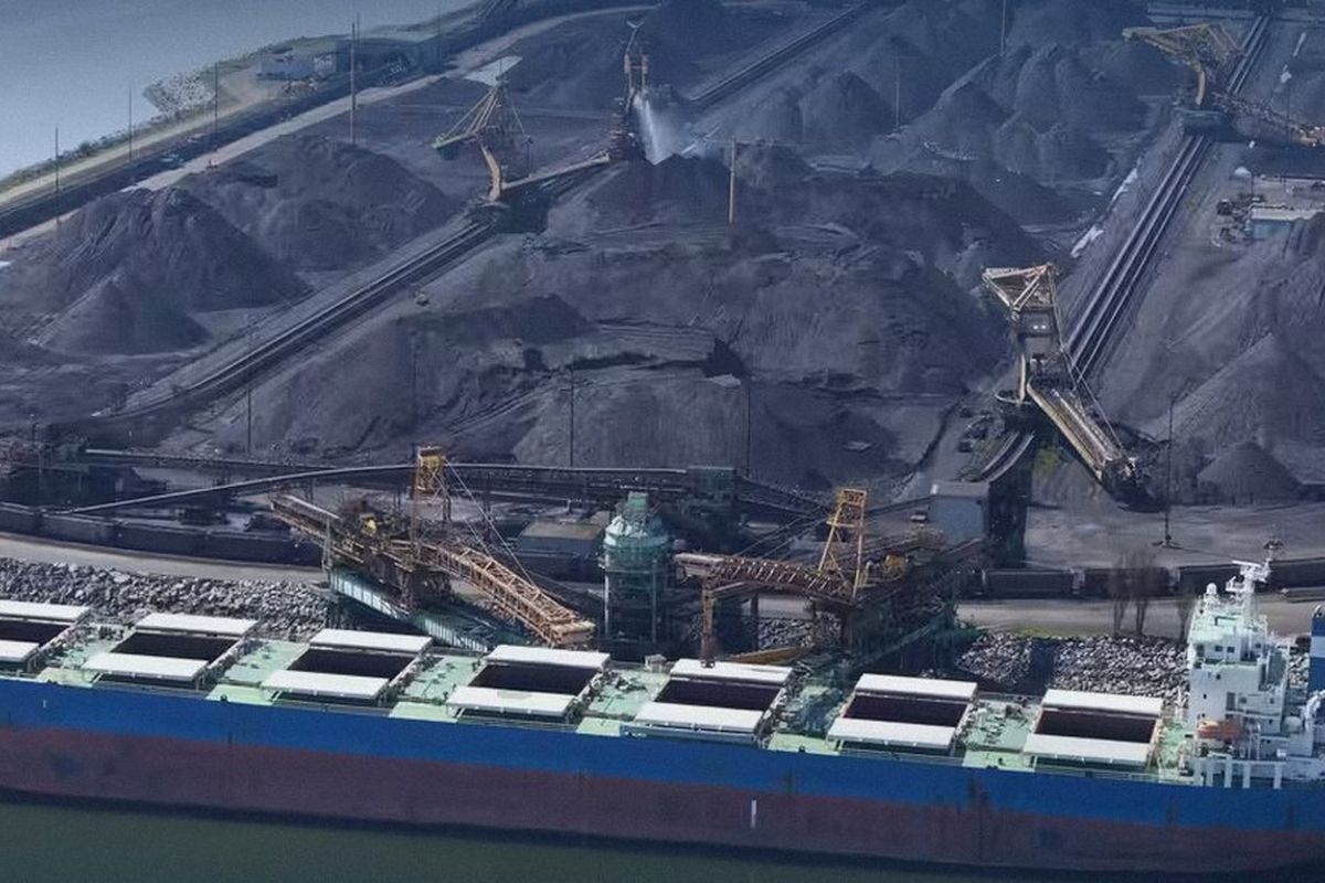 Vessel Chartering supply by Gr8tex Group